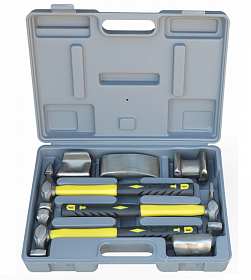 На сайте Трейдимпорт можно недорого купить Набор рихтовочный для кузовных работ WDK-65468. 